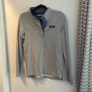 Woman’s LLBean pullover